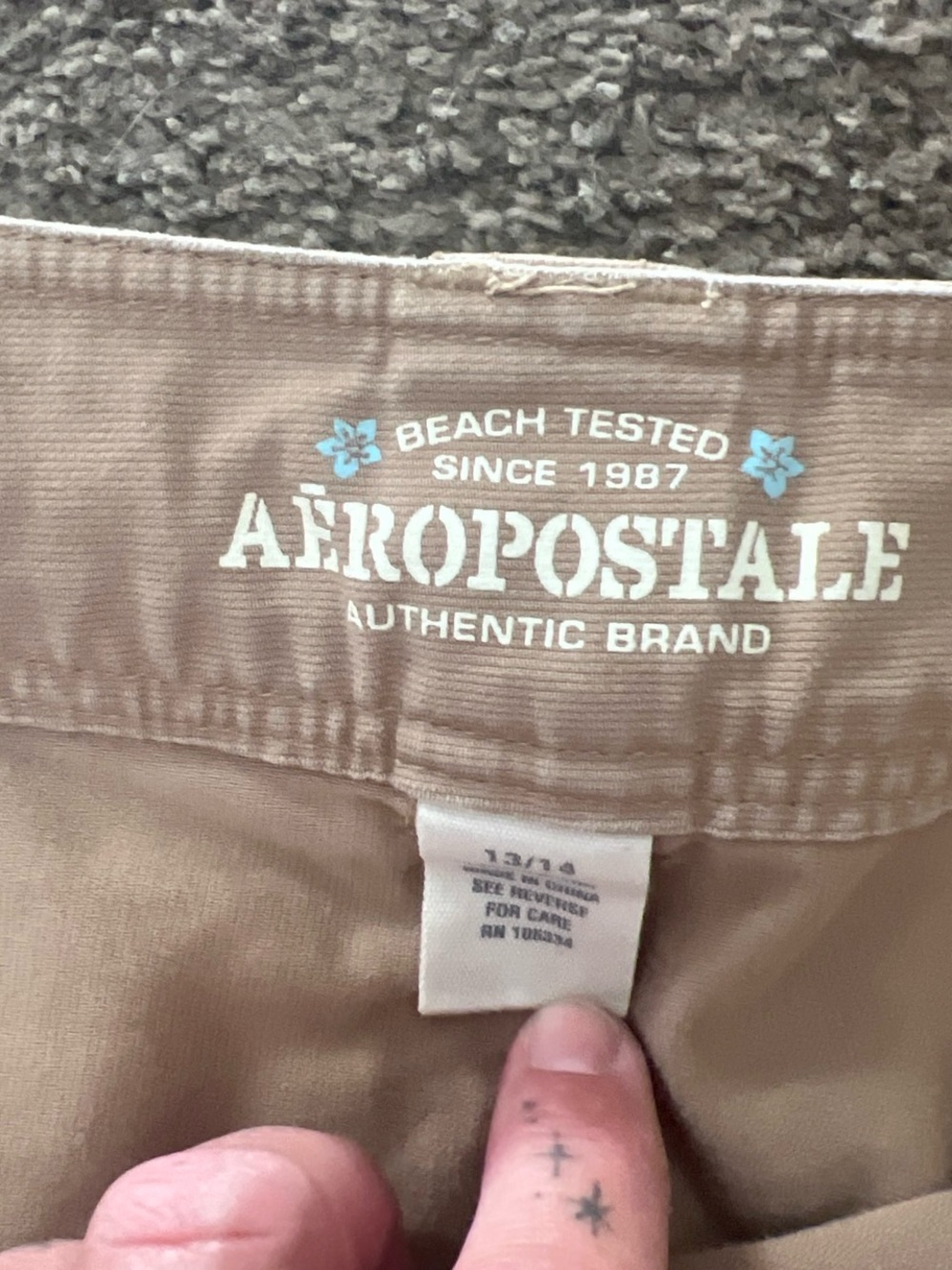 Y2K Aeropostale cargo shorts with belt - Picture 3 of 4